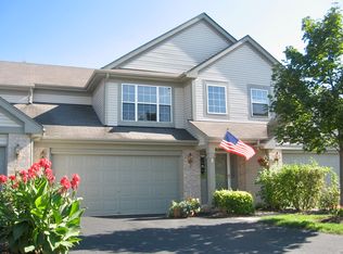 433 Ashwood Ct, Lindenhurst, IL 60046