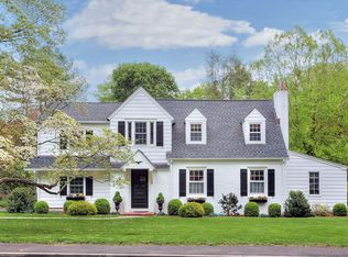 135 Imperial Ave, Westport, CT 06880
