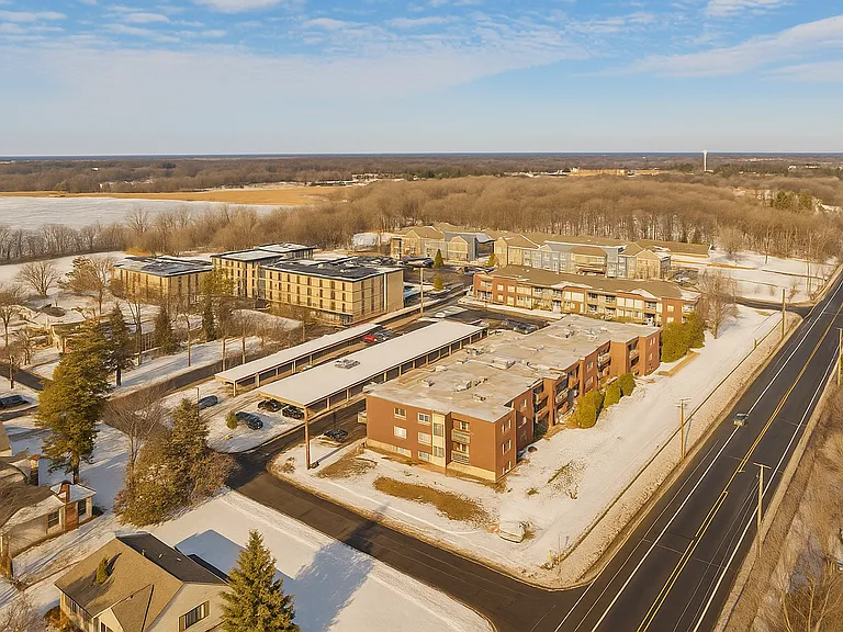 Lakecrest Village (2 of 2) — Photo 16
