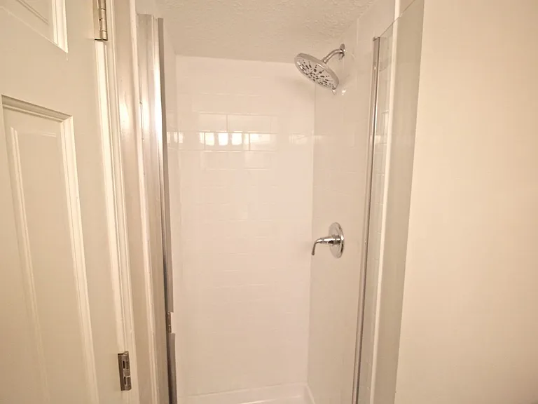 4415 Jefferson St — Photo 20