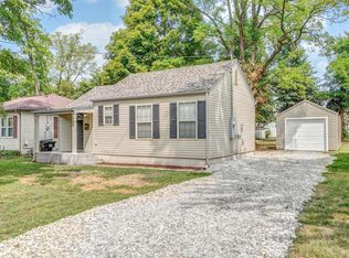 740 S Fairway Ave, Springfield, MO 65802