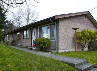 906 24th St, Bellingham, WA 98225