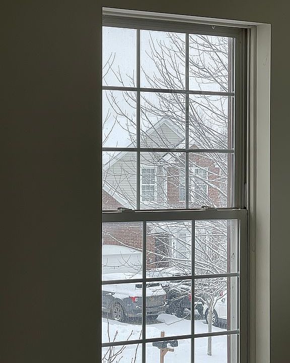2nd image of 470 Chantilly Ln