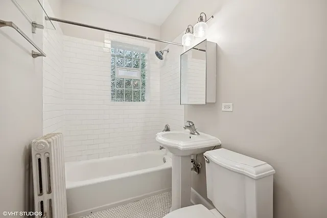 70 Pine Ave #1A — Photo 11