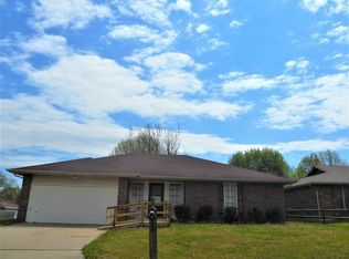 1206 S Paula Ave, Springfield, MO 65804