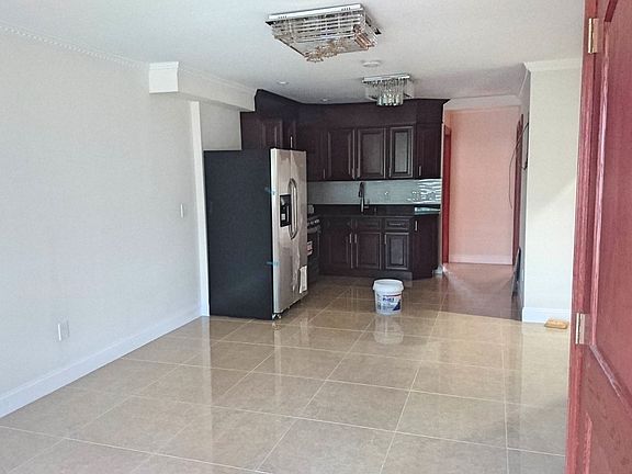 2nd image of 15042 77th Road # Fl 2nd