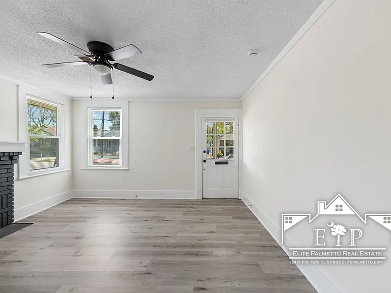 16 Gordon St — Photo 3