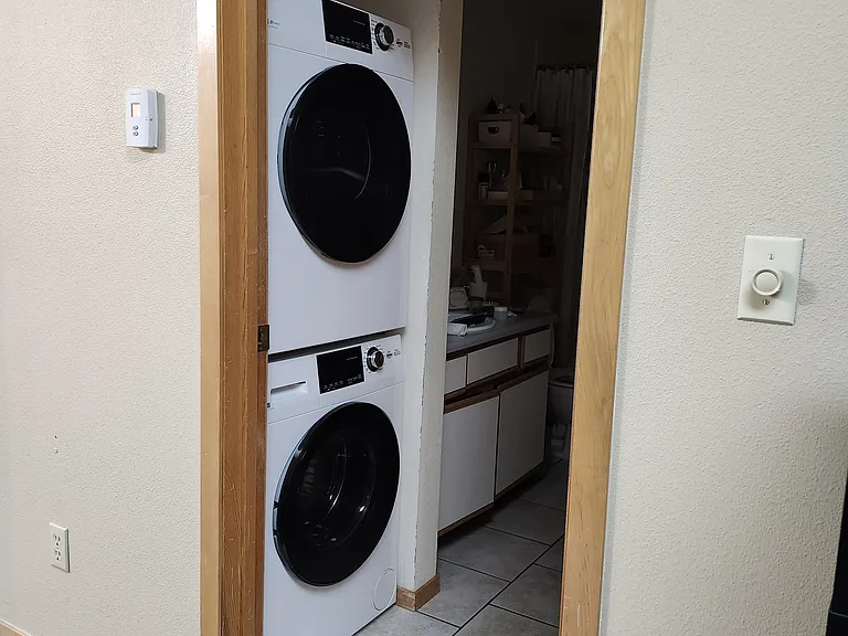400 W Main St #303 — Photo 33