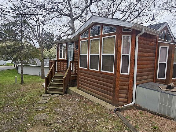 2nd image of W5229 Surfwood Dr #54