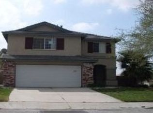 15015 Fox Ridge Dr, Fontana, CA 92336