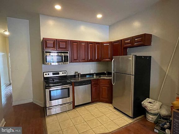 4th image of 510 N 39th St