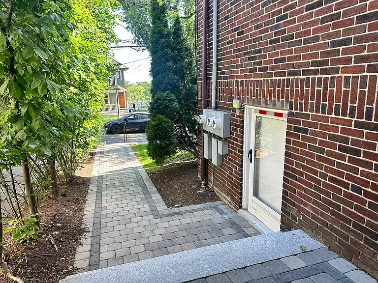 200 Winchester St #1 — Photo 22