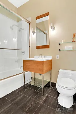 Rented by Anchor Associates | media 33