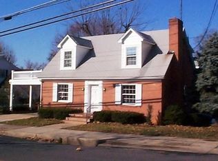 218 E Congress St, Charles Town, WV 25414