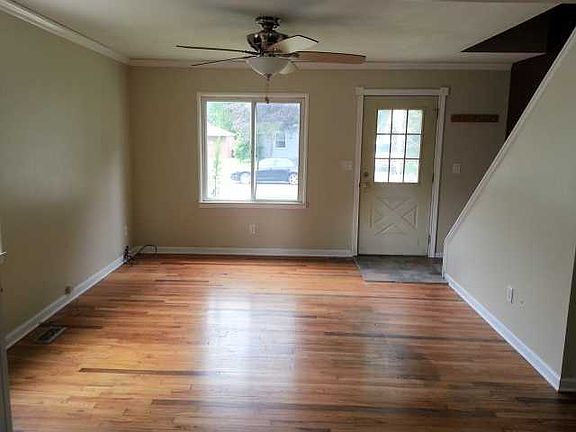 4th image of 4981 Huron St