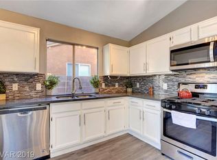 6098 Peach Blossom Ln, Las Vegas, NV 89142