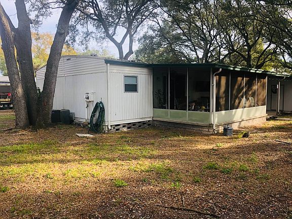 2nd image of 7001 142nd Ave N Lot 324