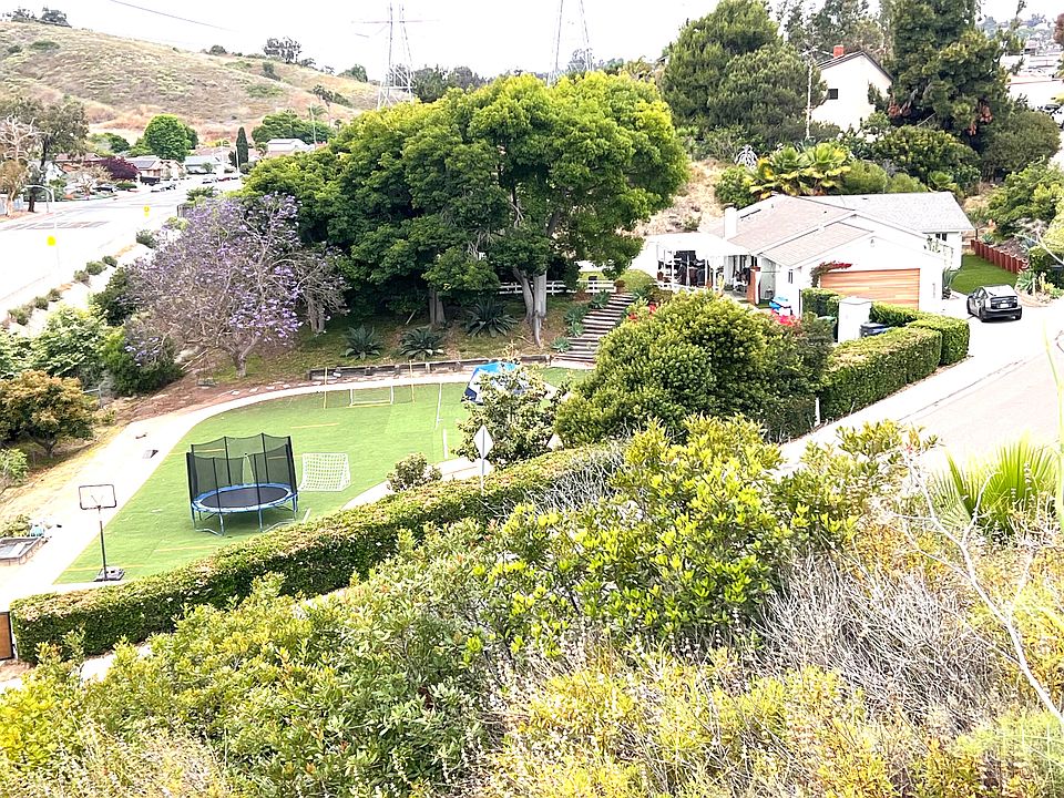 1st image of 4900 Park Dr
