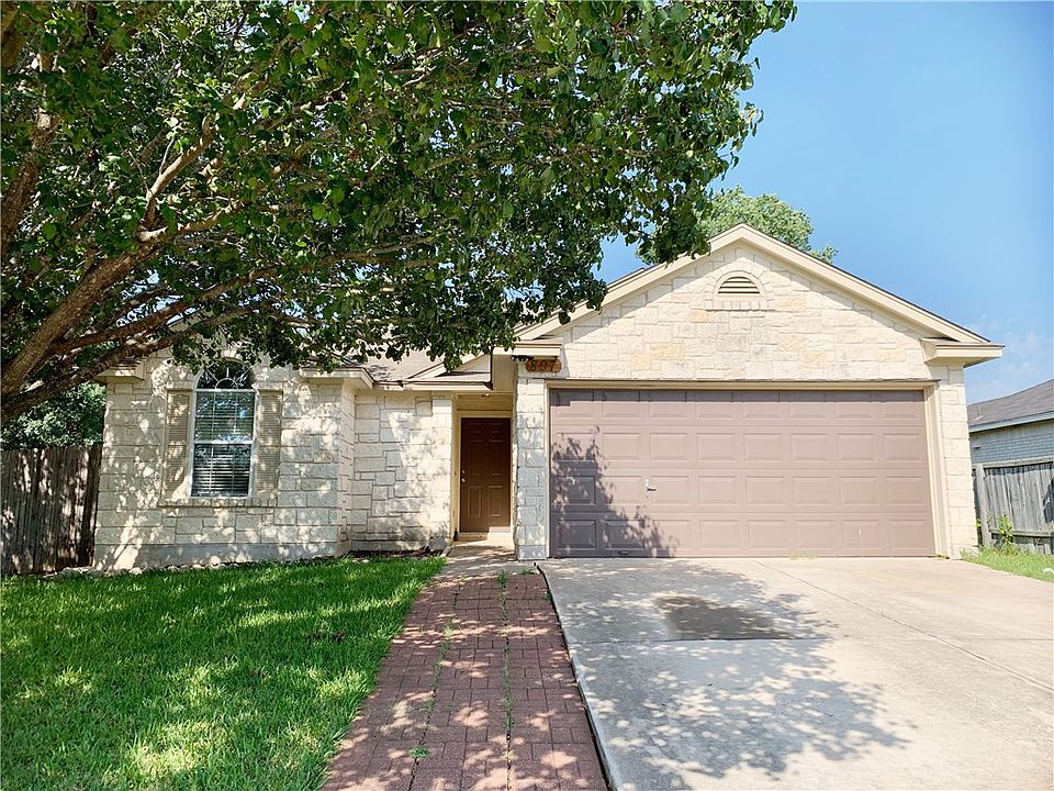 1st image of 807 Escondido Dr
