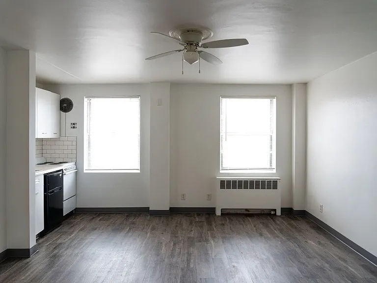 The Avenue apartments — Photo 12