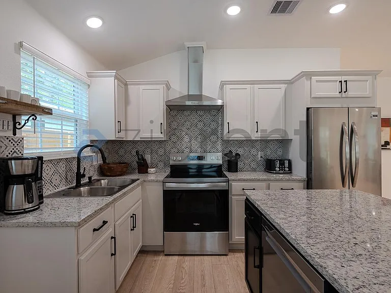 620 Saint Lawrence River Rd — Photo 10