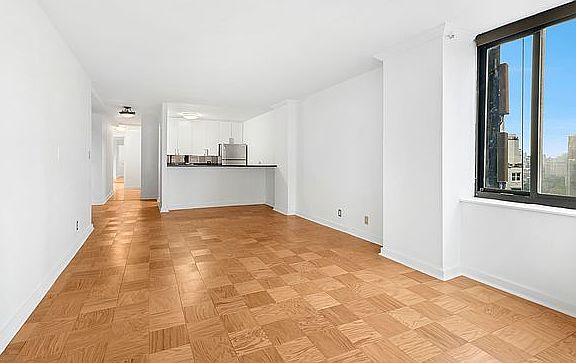 4th image of 1991 Broadway APT 16A