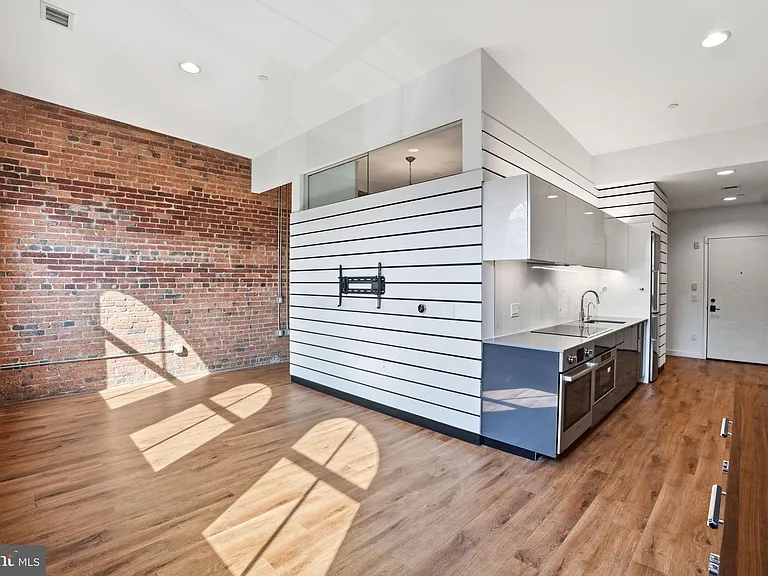 57 N St NW #301 — Photo 4