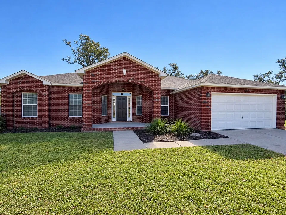 4607 Carmel Cir