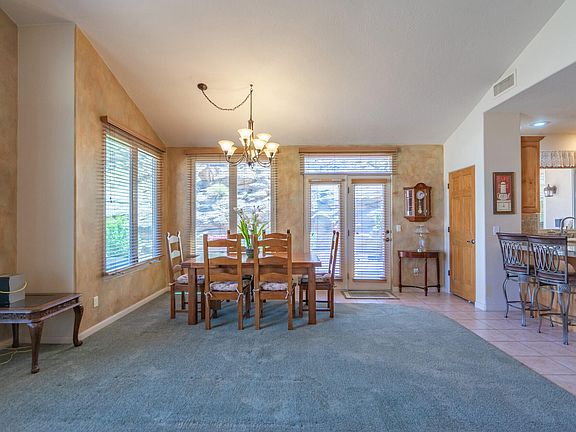 4th image of 1140 E Fort Pierce Dr #6