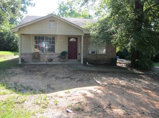 223 20th St S, Columbus, MS 39701
