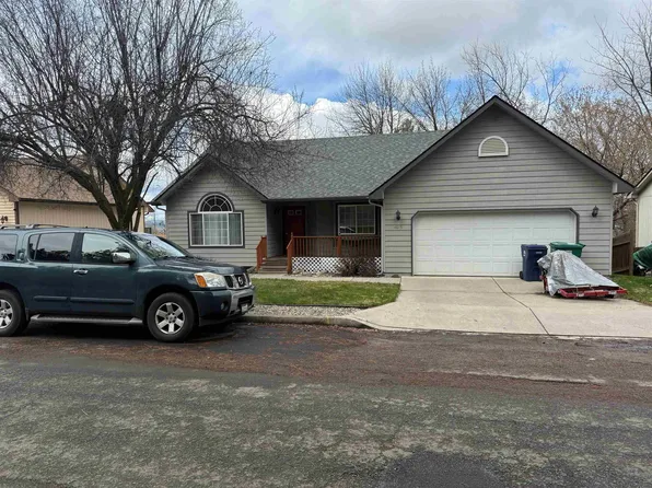 4015 E 15th Ave, Spokane, WA 99223