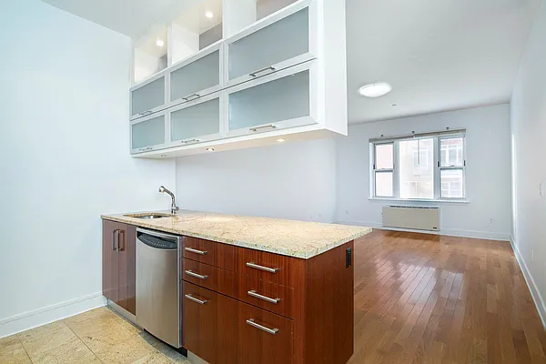 Rented by Compass | media 5