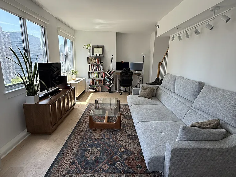 308 E 38th St #19/20B — Photo 1