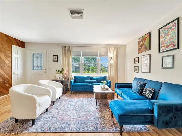 2337 Woodland Blvd, Fort Myers, FL 33907