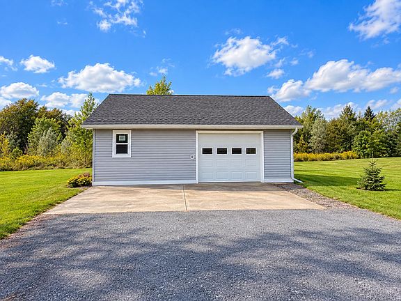 2nd image of 863 Durand Rd
