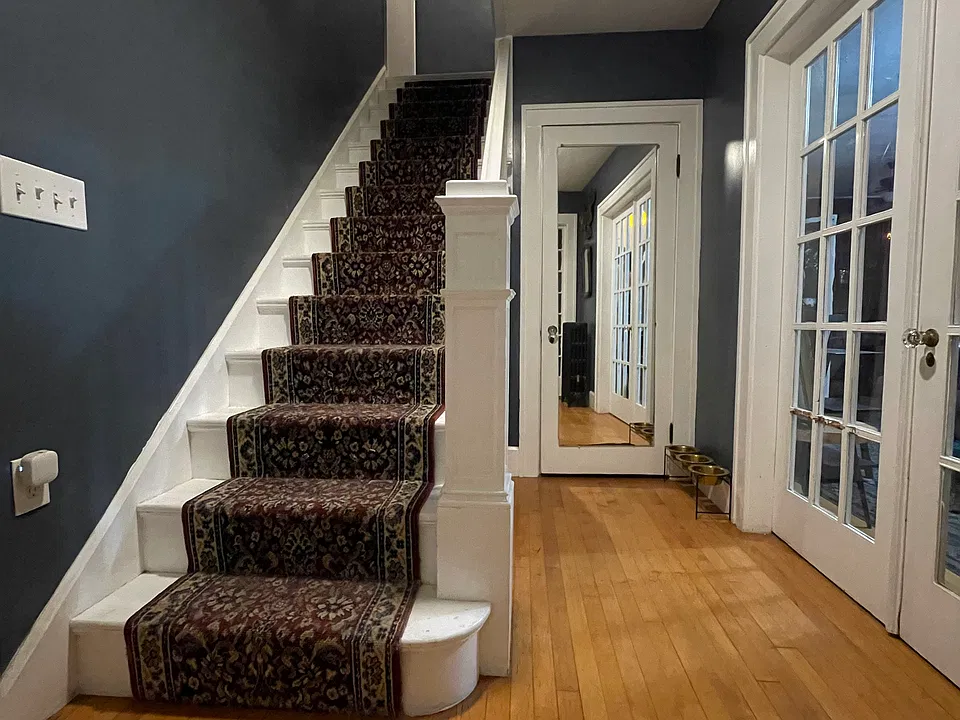 49 Mount Vernon St #1