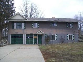 12889 Upton Rd, Bath, MI 48808