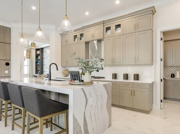 Julia Plan, The Cove at Park Trace