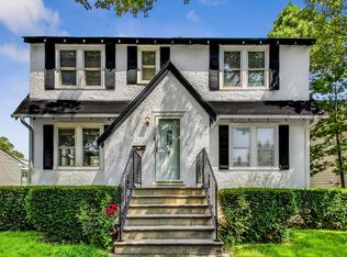 649 S Berkley Ave, Elmhurst, IL