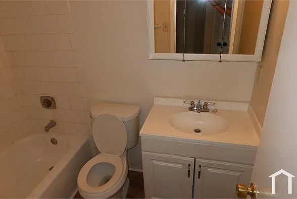 6459 Woodgreen Cir — Photo 17