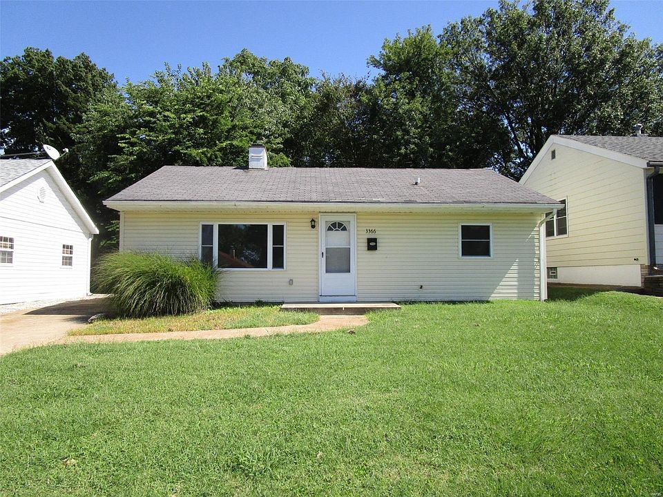 1st image of 3366 Macklind Ave