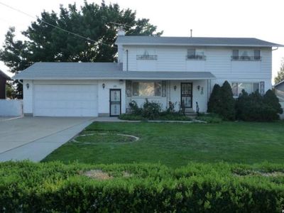 220 S Coleman St, Tooele, UT, 84074