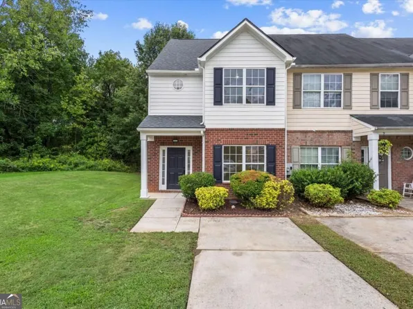268 Brookview Dr, Riverdale, GA 30274