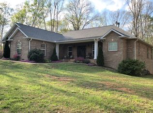 239 Allen Dr, Cookeville, TN 38501