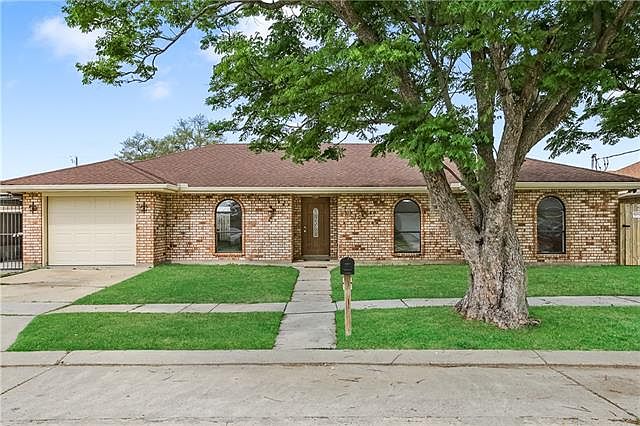 1st image of 3412 Riverland Dr