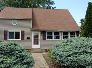 240 E Mount Vernon St, Smyrna, DE 19977