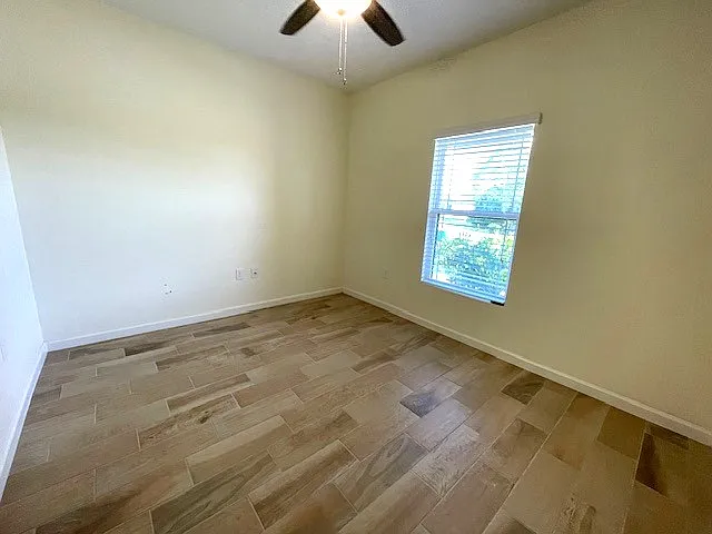 1295 Fuji Dr — Photo 22