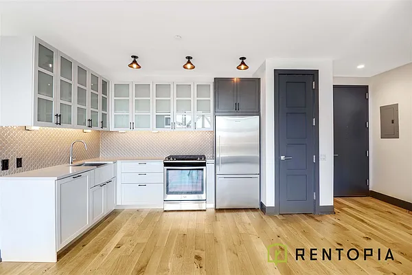 Rented by The KCI Group | media 27