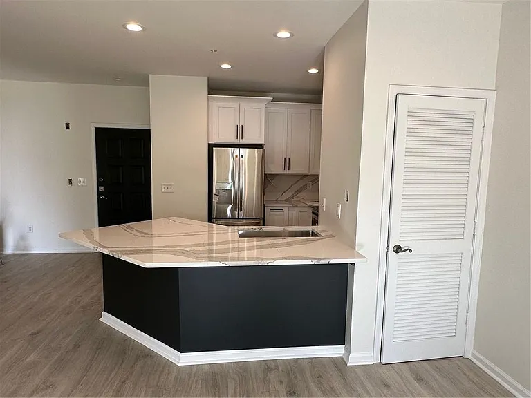 821 Ralph McGill Blvd NE #2211 — Photo 6