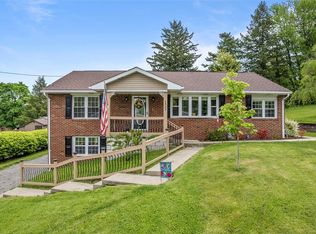 2902 23rd Ave, Beaver Falls, PA 15010